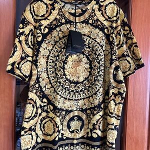 Men's Versace BAROCCO print T-shirt size 5 XL made in Italy NWT